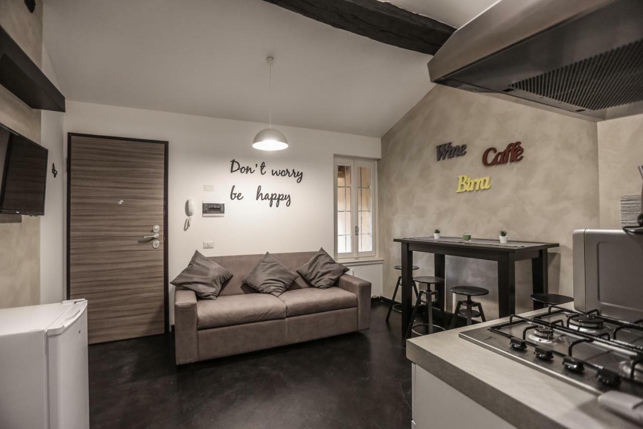 Stylish Apartment Near Duomo Milan Exterior photo